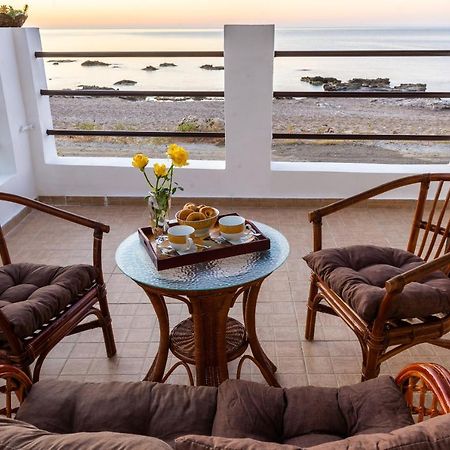 Tsampika'S Beachfront House In Stegna Archangelos  Ngoại thất bức ảnh